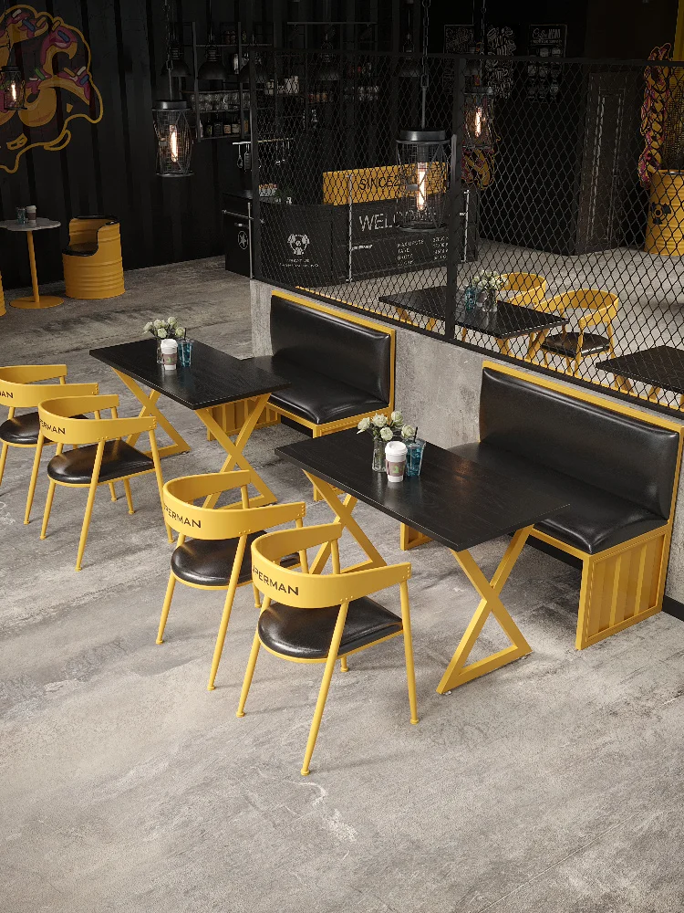 

Customized industrial style tables and chairs, internet celebrity creative milk tea shop, barbecue shop, small tavern bar,