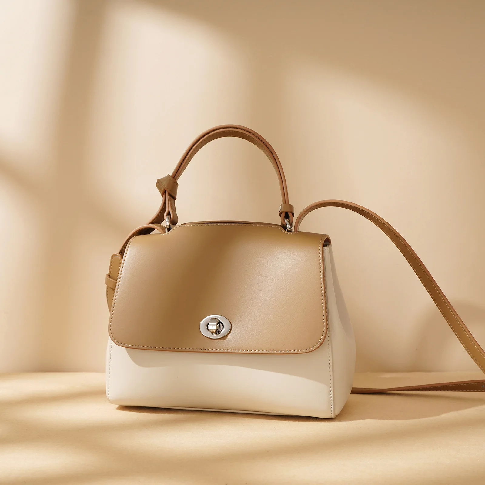 sac-a-langer-pour-parents-celibataires-acces-facile-a-une-main-ouverture-et-fermeture-permet-de-prelever-les-objets-tout-en-tenant-bebe-sans-tracas