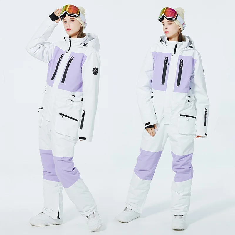 

Мужской и женский зимний одинарный двухбортный цельный ветрозащитный водонепроницаемый износостойкий лыжный костюм с капюшоном и светоотражающей цепочкой