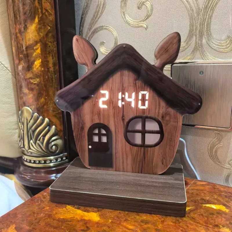 Mid-century Desktop Clock Figurine Blind Box Organizer Office Table Watch Display Rack for Workstation Household Decor Ornament