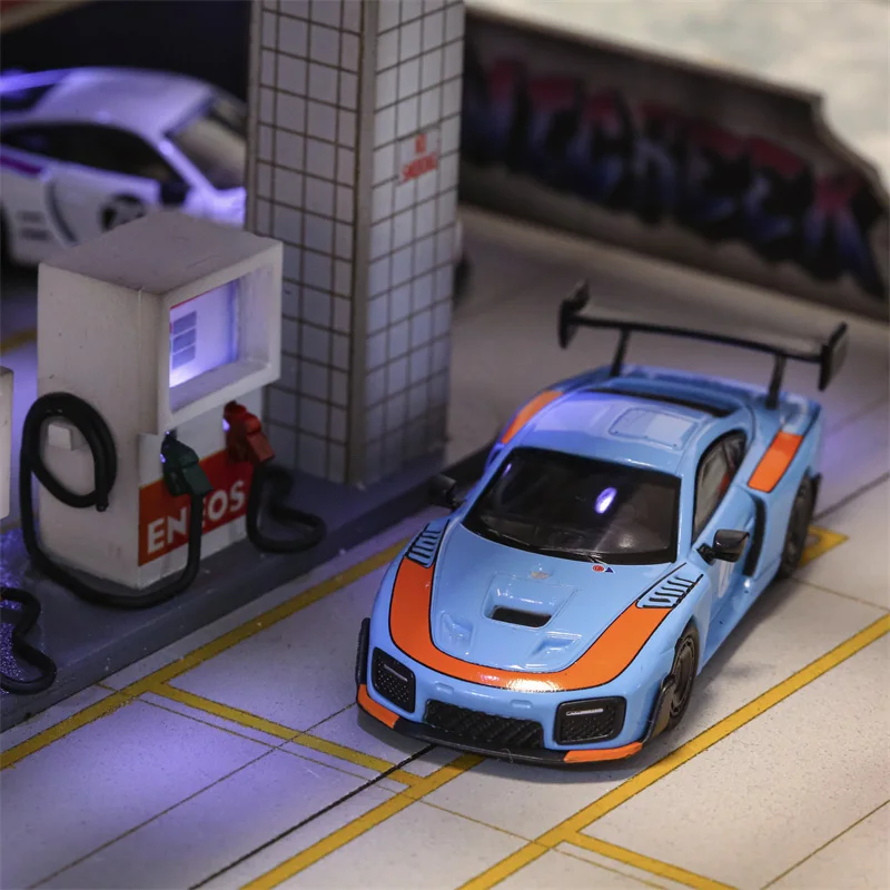 

MINICHAMPS 1:64 2018 Racing Blue Die-Cast Car Model Miniature Gifts