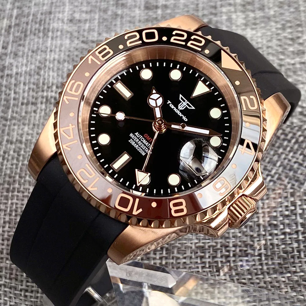 CUSTOM 40 มม.NH34 คลาสสิก Full Rose Golden GMT นาฬิกา 200 M กันน้ํา Sapphire แก้วคริสตัลอัตโนมัตินาฬิกาข้อมือผู้ชาย