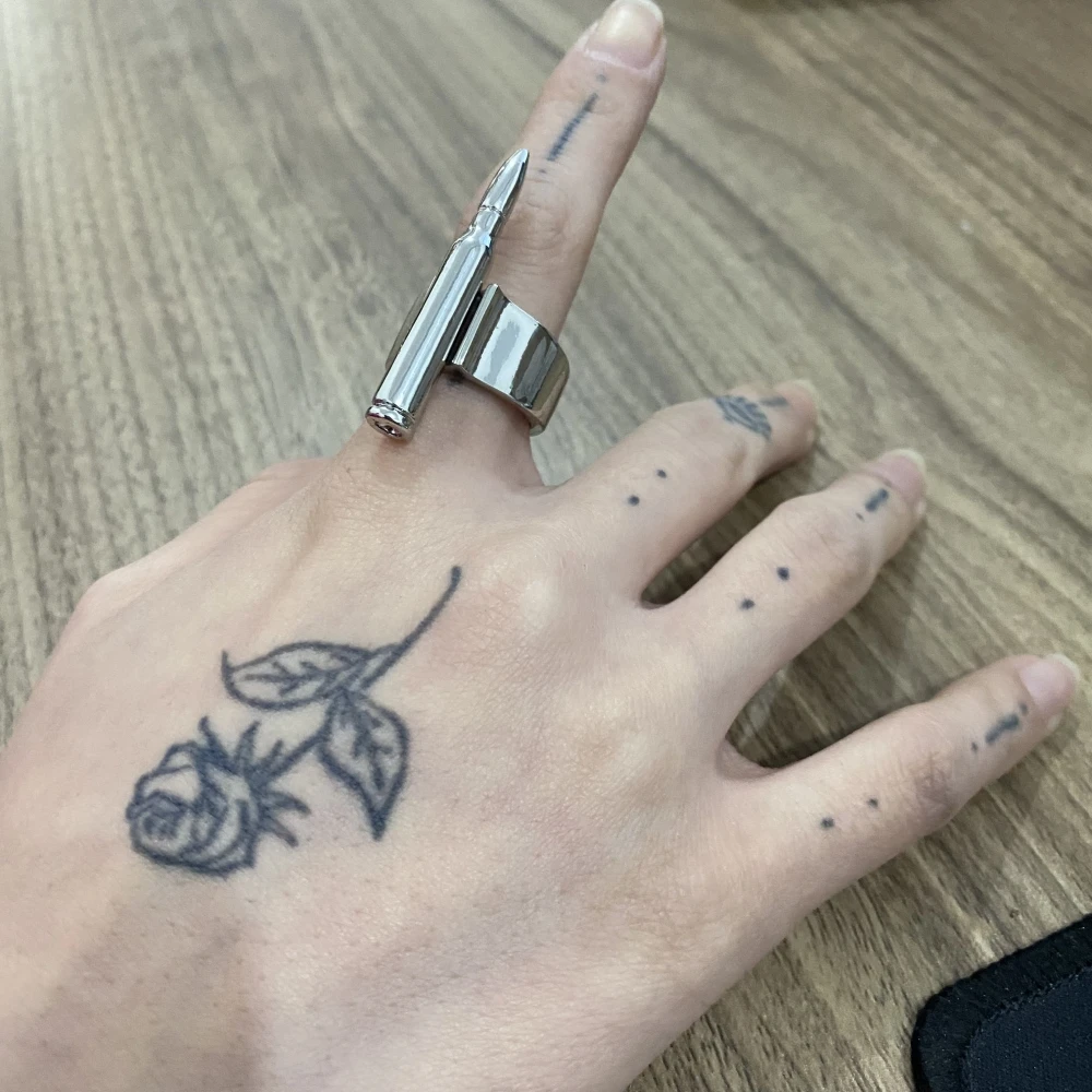 Gothic Punk Hip Hop Rings Metal silvery Bullet Finger Fashion Charm Ring Vintage For Women Men Jewelry Bague Gift