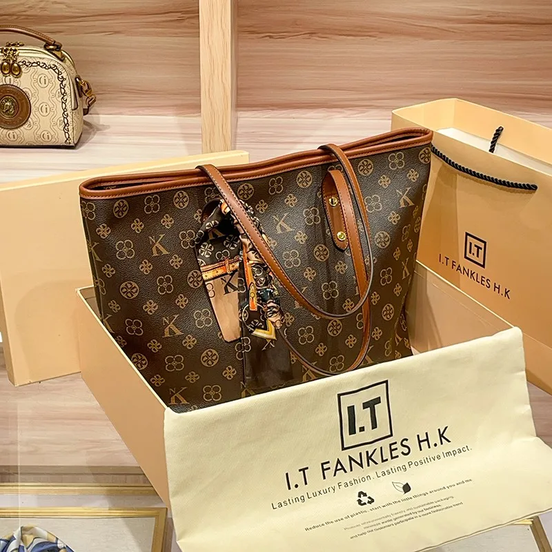 Marka torebka damska 2024 nowa moda jesienno-zimowa o dużej pojemności designerska torba na ramię Retro luksusowa podręczna Crossbody matka