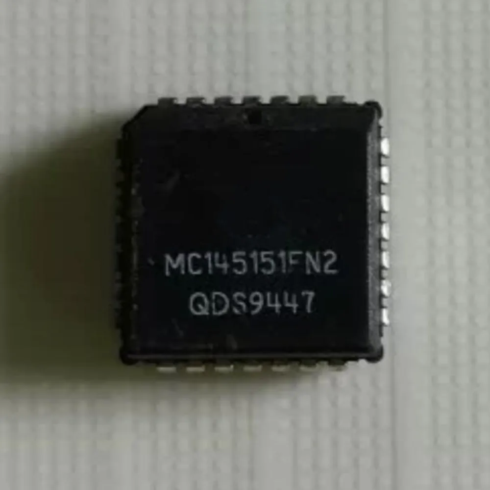 MC145151FN2    MC145151FN    PLCC28    (Product quantity: 5 pieces)