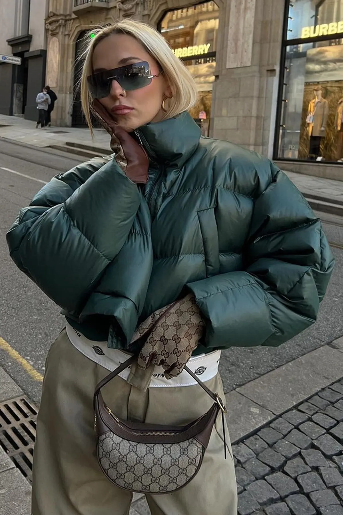 2023 Model Daily Dark Green Zipper Detail Shortable Inflatable Coats Women Long Coat Winter Clothes Inflatable Jacket Keep Warm