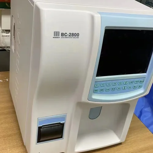 معدات المختبرات الطبية