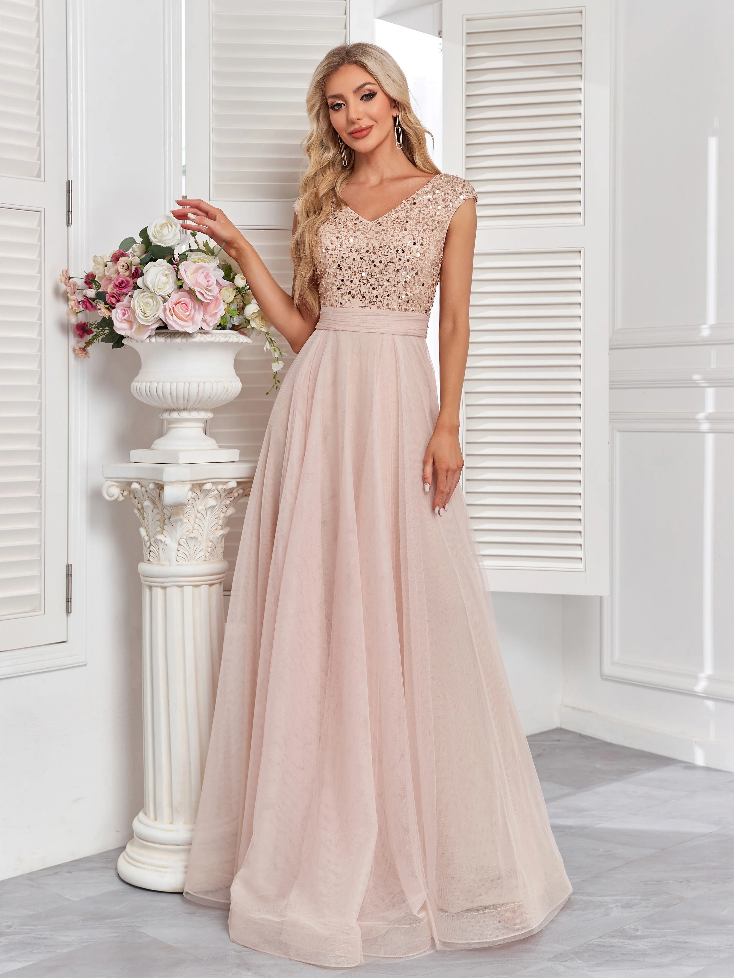 XUIBOL Gorgeous V-Neck Tank Dress with Sequin Top and Tulle Bottom, Luxurious Evening Gown