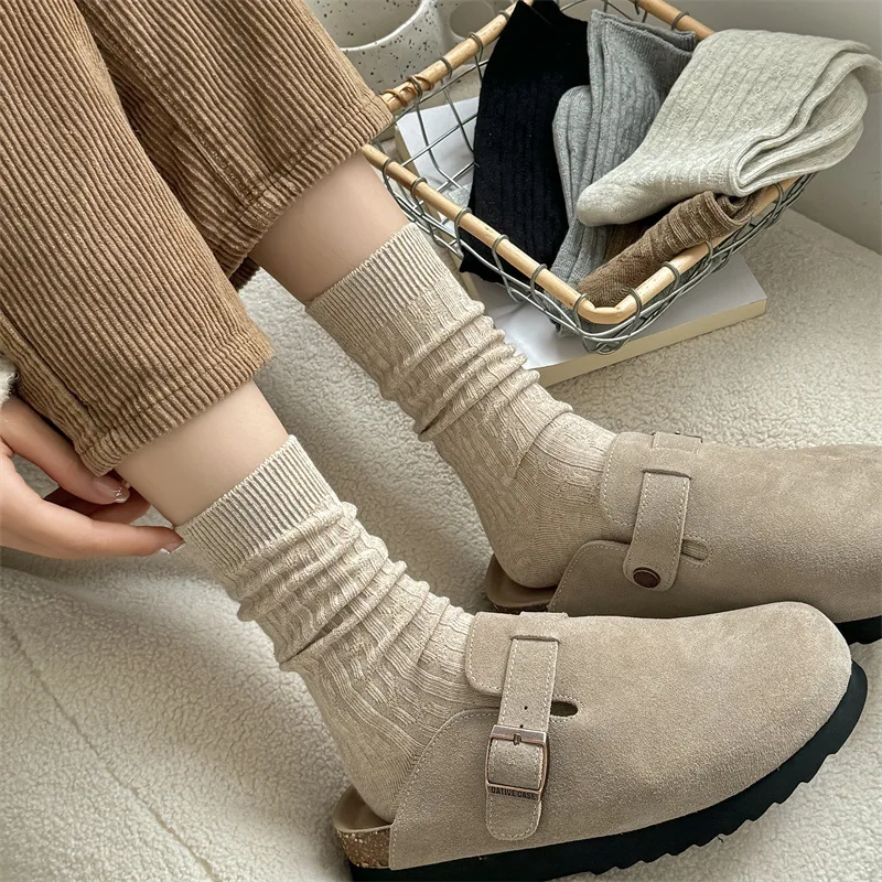 

Warm Cotton Socks Middle Tube Autumn Winter Casual Wear Outdoorsy Twisted Design Versatile for Students Comfortable Long Tube