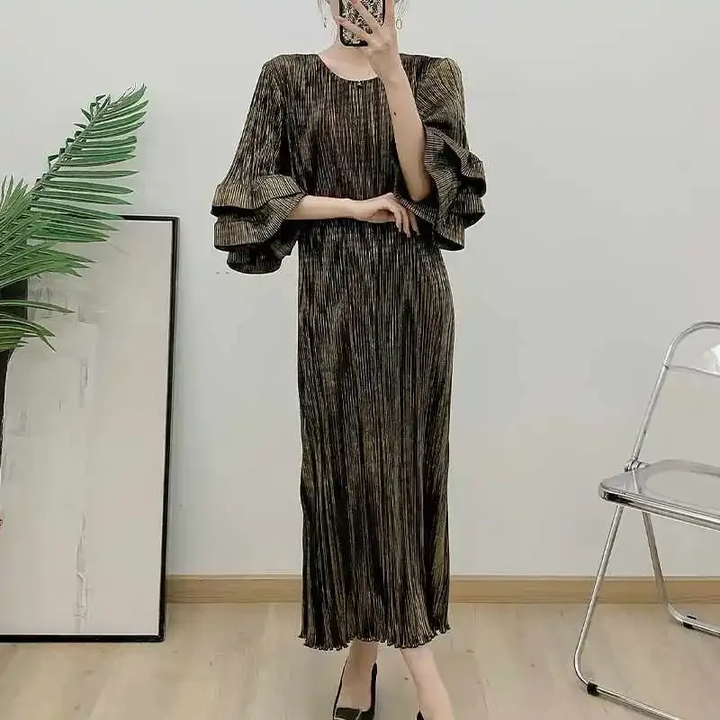 Miyake Pleats 2024 Autumn New Dress Round Neck Loose Horn Sleeves Fashion Medium and Long Dresses Women's Clothing