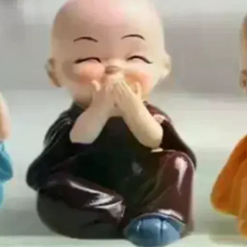 4pcs Small Monk Resin Statues Exquisite Zen Craft Ornaments for Car Dashboard Home Office Decor Souvenir for  Lovers