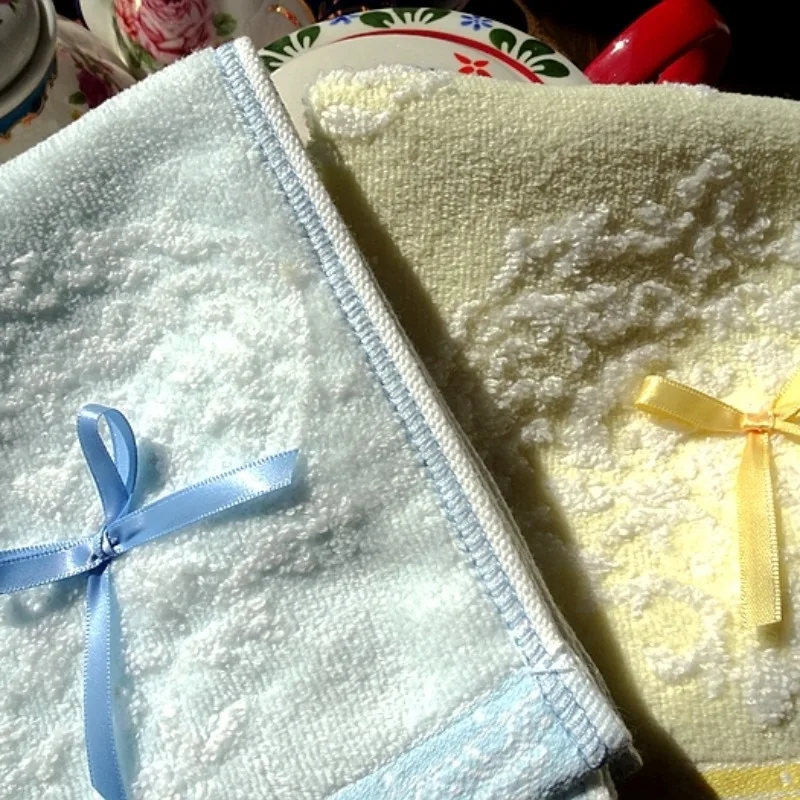 4 個日本に輸出純綿カットベルベットジャカード宮殿レトロプリンセススクエアスカーフハンカチ 35 センチメートル