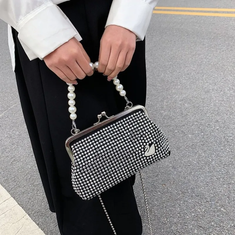 

Elegant Women Handbag Underarm Bag For School Students Campus Style Daily Pillow Bag