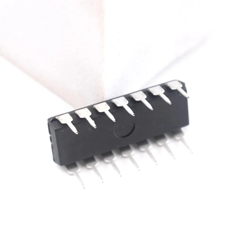 10PCS SN74HC14N New Original Through-Hole Logic IC Six Schmitt-Trigger Inverters DIP-14