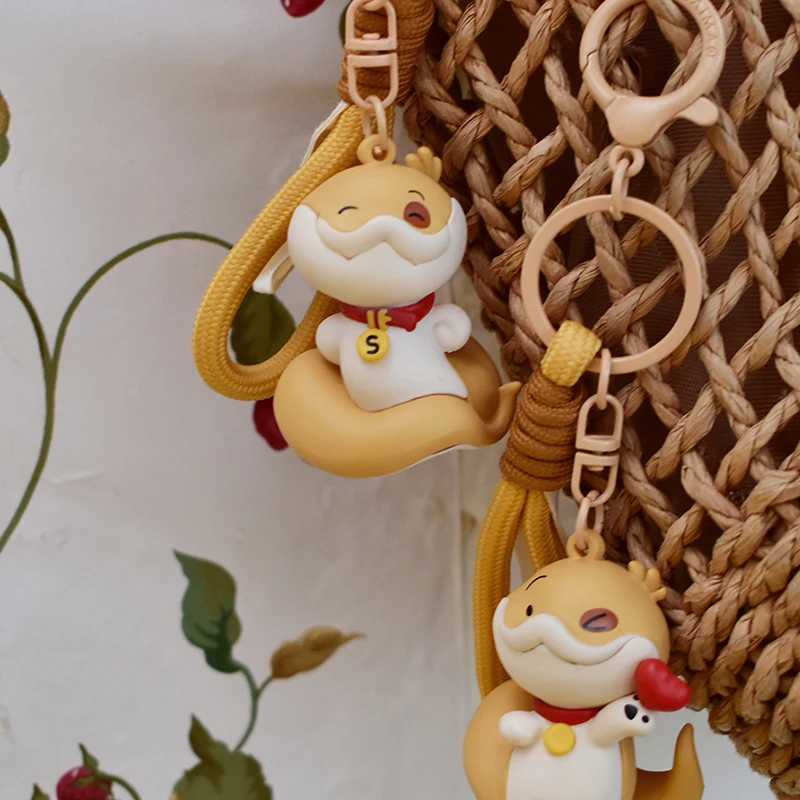 

Sharkitty Keychains, Snakes Spot Pendant, Snakes and Dog Novelty Keyring, Collectable Mini Figure, Official Merchandise