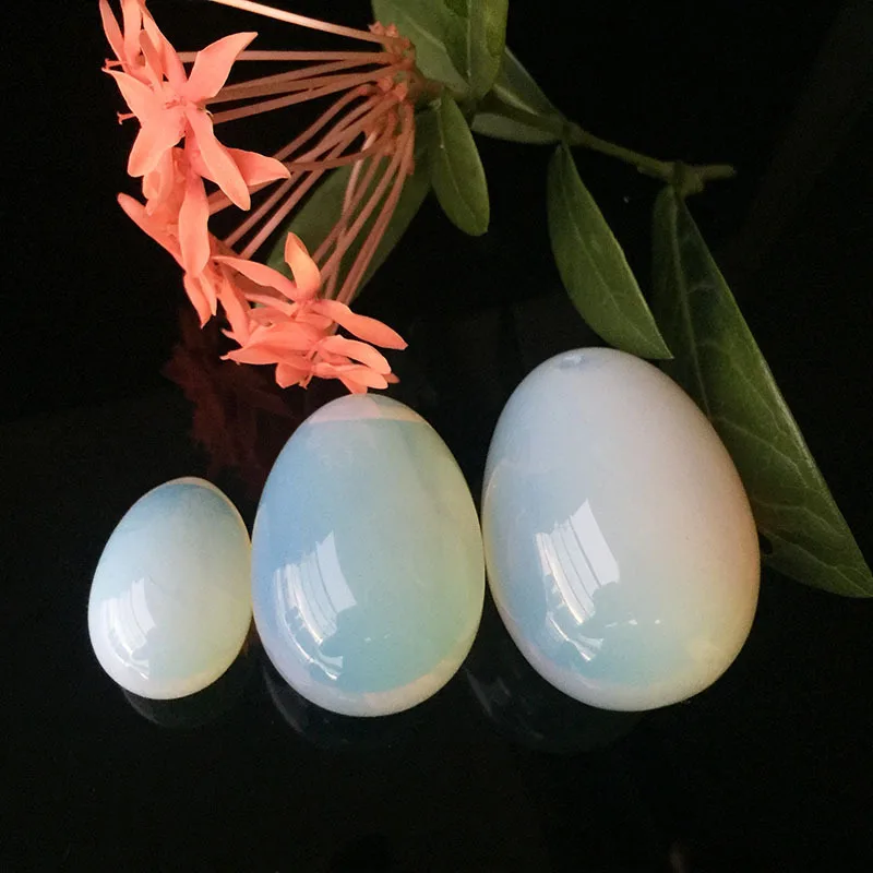 4-6cm Natural Opal Crystal Egg Light Green Quartz Gemstone Reiki Egg-shaped Home Decor Healing