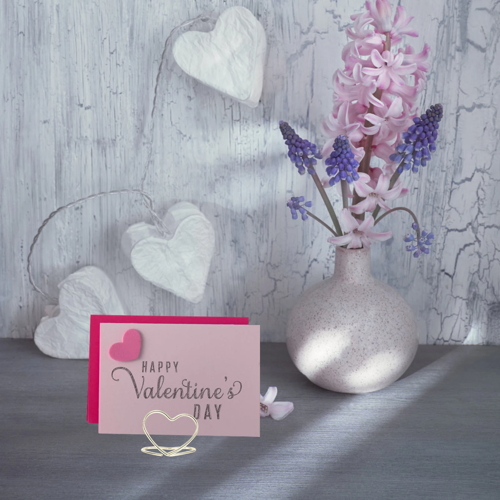 

12pcs Heart Shaped Ring Message Holder Golden Photo Clip Seat Menu Holders Note Clip Place Card Wedding Party Decorations