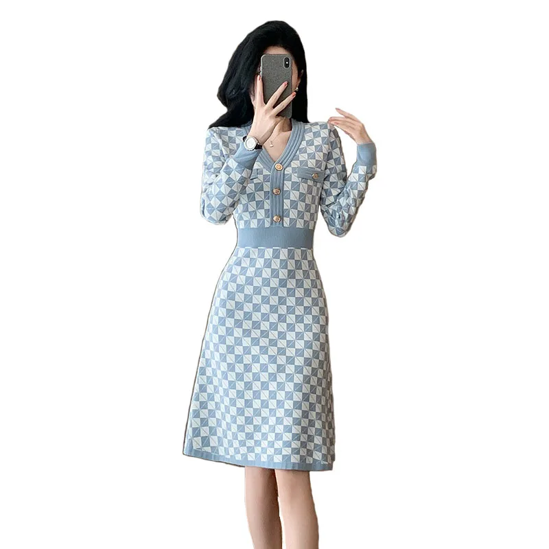 New Year Christmas Blue Plaid Knitted Bodycon Dress Women Long Sleeve Metal Buttons Party Dinner Colorblock Knee Length Vestidos