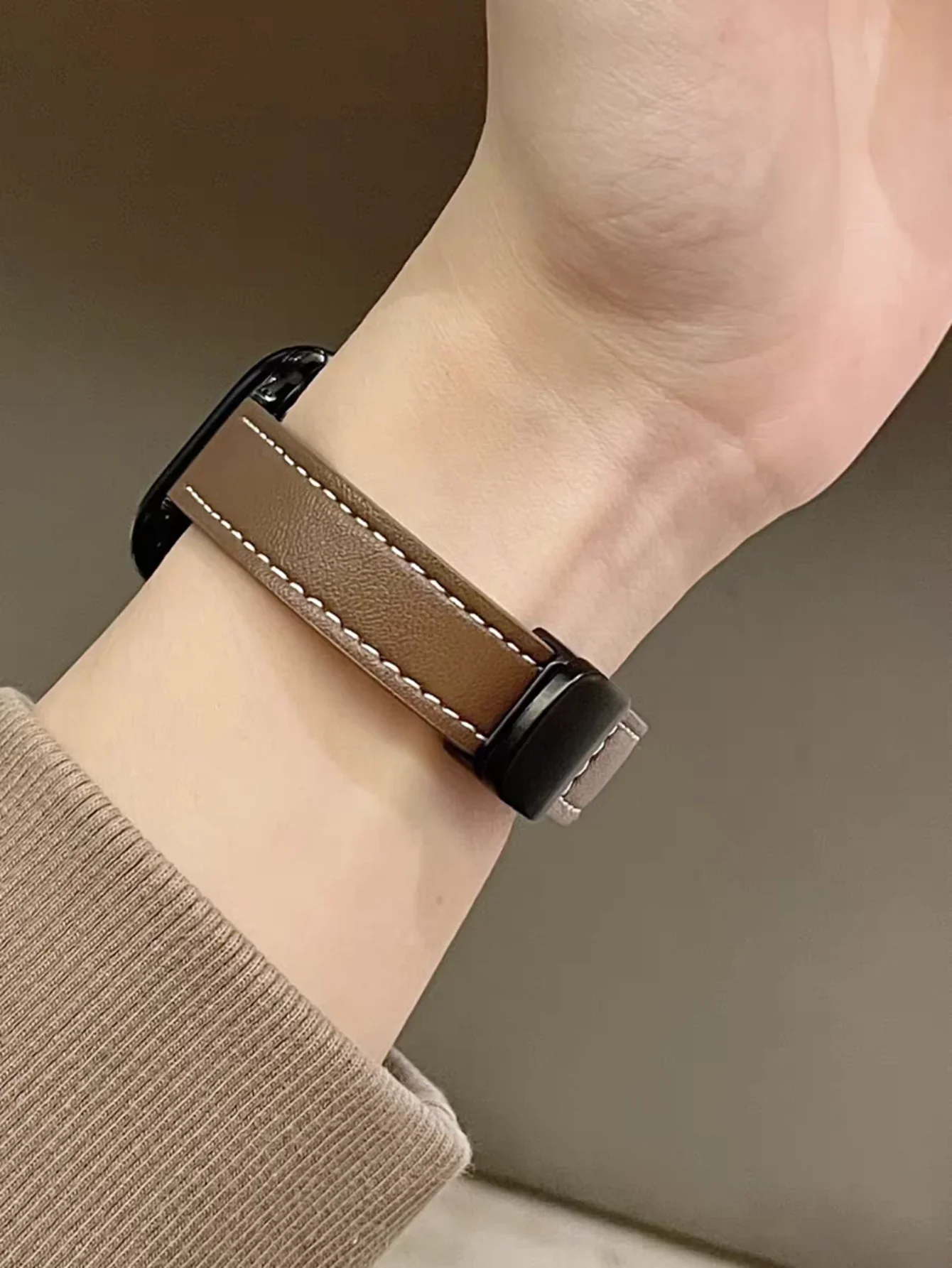 upscale Magnetic Leather loop Slim Correa For Apple Watch band Series 38mm 40mm 41mm 42mm 44mm 45mm 46mm 49mm Strap