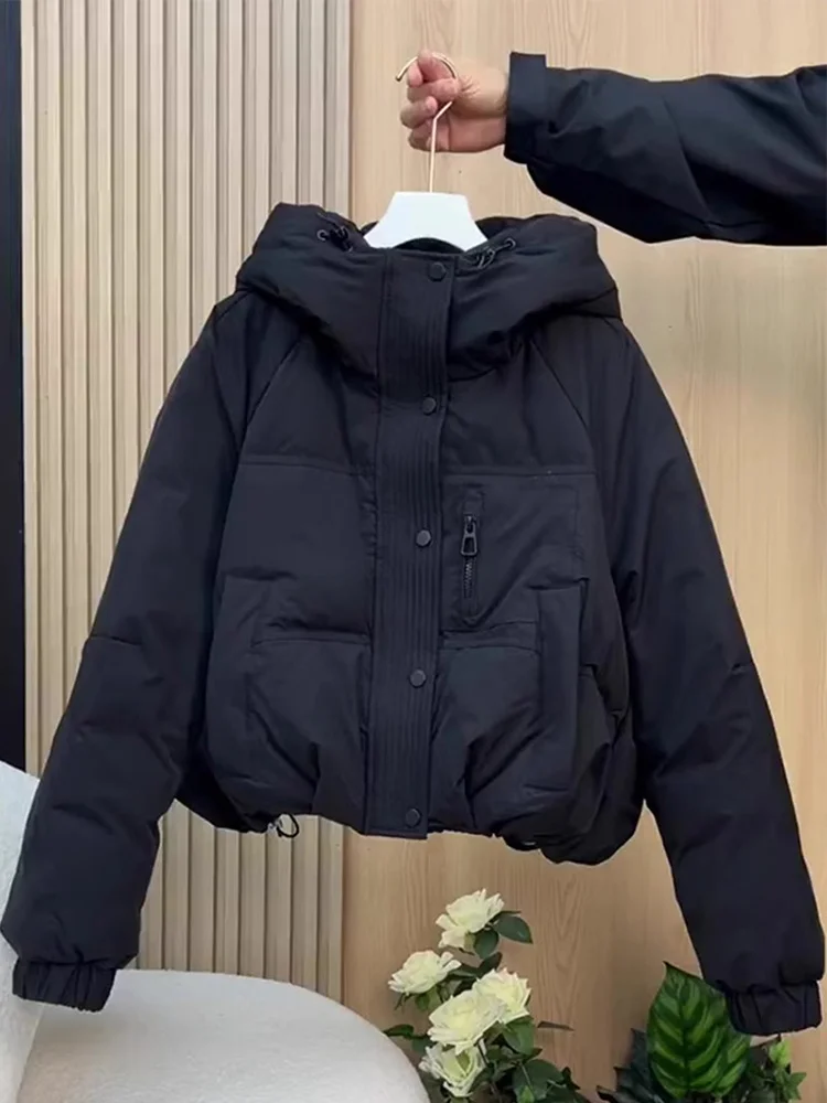 

High-End Luxury Short Black Cotton Jacket Women's Winter Thick Warm Coat Small Size European Style Fragrance Wind Outerwear