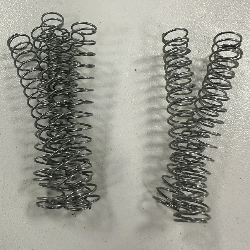 10 قطعة/الوحدة سلك ضياء 0.6 مللي متر ضغط الربيع الصلب OD 3 مللي متر-15 مللي متر طول 50/60/70/80/90/100 مللي متر نوابض الضغط الصغيرة #5