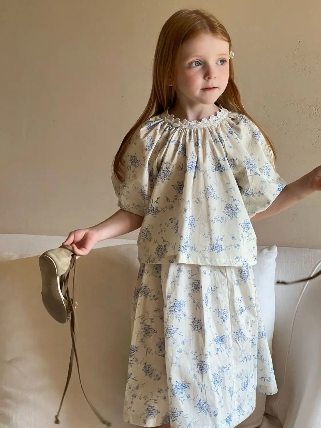 

Korean Girls Summer Suit 2025 New Lace Lace Collar Floral Bubble Sleeve Shirt Skirt Two-piece Set Sweet