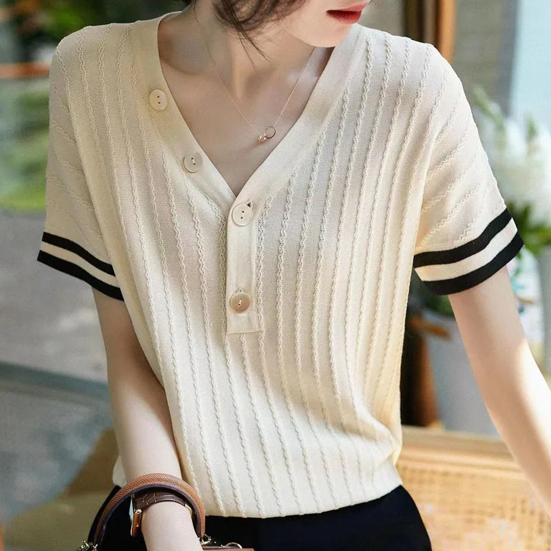 New Women's 2022 Summer French Style V-neck Knitted Fabric Sweater Short Sleeve Button Casual Solid Elegant Femme Clothing 1678