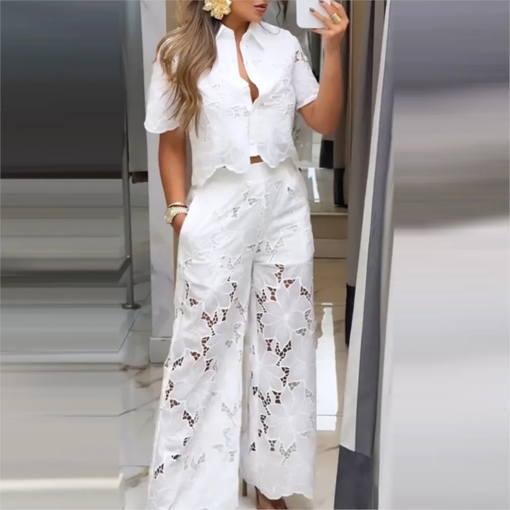 

Новые летние полые короткие топы для женского костюма, элегантные модные кружевные полые свободные широкие брюки, комплект из 2 предметов, женский 2025