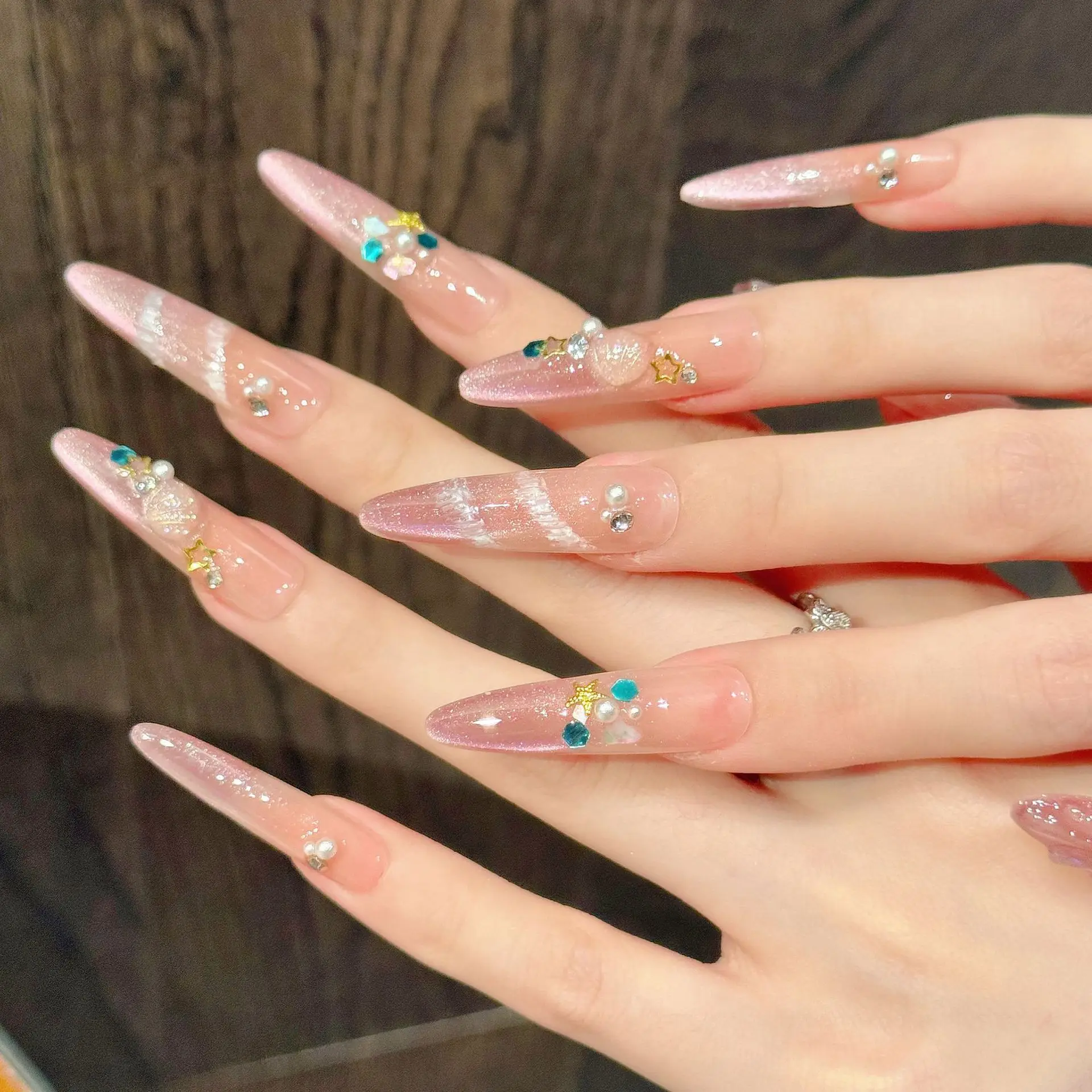 10枚入り ピンク ハンドメイド つけ爪セット オーシャンパール ラインストーン ロングアーモンド フェイクネイル アート データチャブル キャッツアイ チップ 付け爪