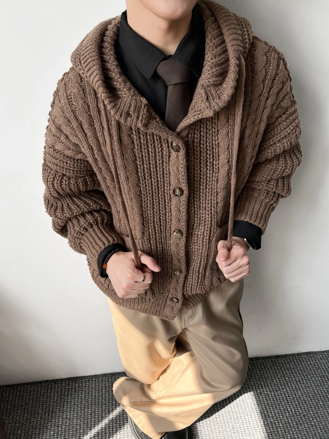

ay Hooded Open Cardigan Sweater with Large kets Retro American Sle Men Women Knitted Outerwear Autumn Lazy Faion