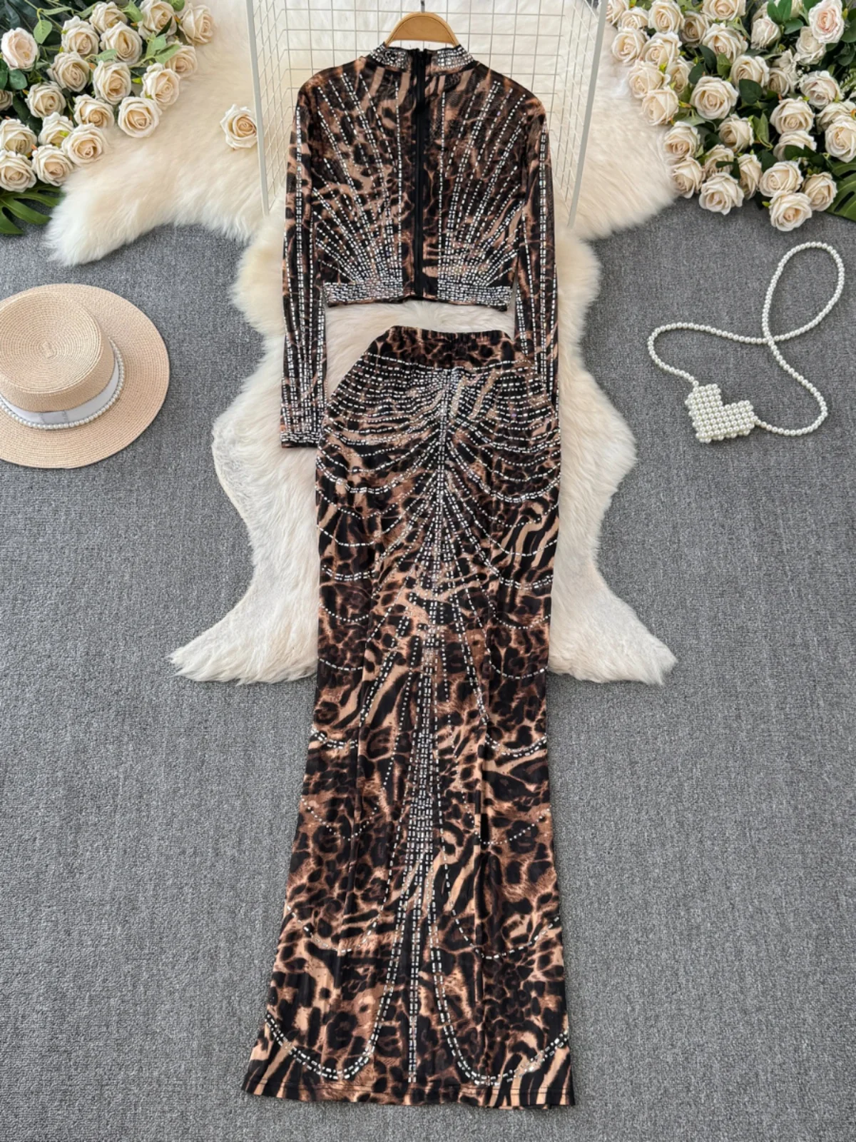 

Faionable Diamond Embedded Stand Collar Slim Fit Me Top High Waist Bodycon Fi Tail f Skirt Two Piece Set for Young W...