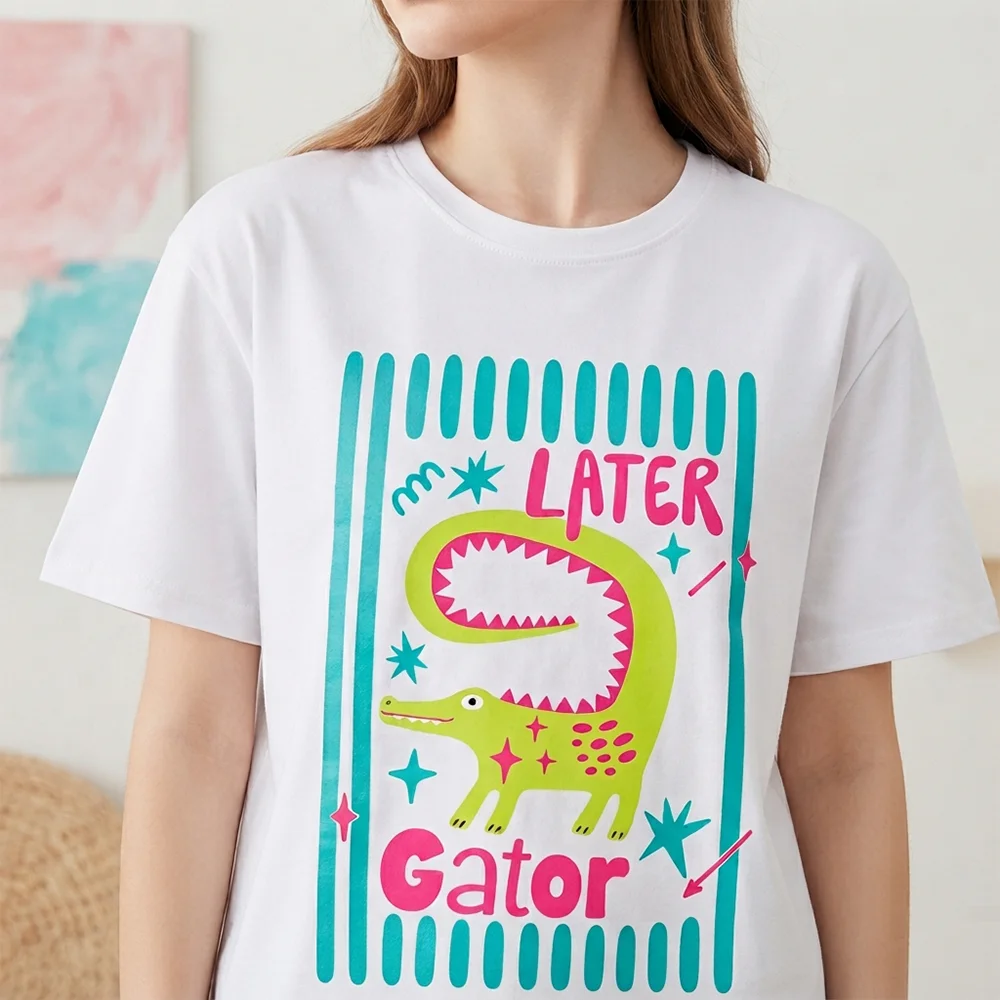 Womens Later Gator Alligator Graphic T Shirts Cute Crocodile Star Print Casual Short Sleeve Crew Neck Loose Summer Top Tee