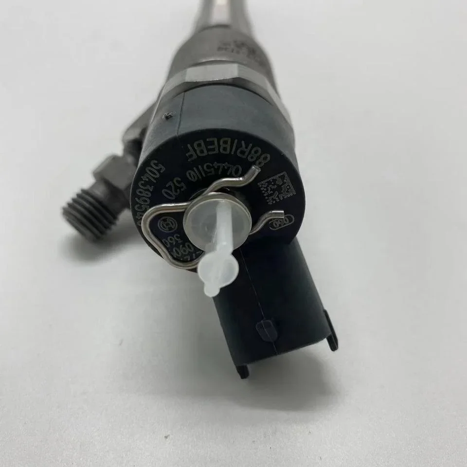 Du o/IVECO Daily Common Rail Injector 5801594342 0445110418 504389548 0445110520