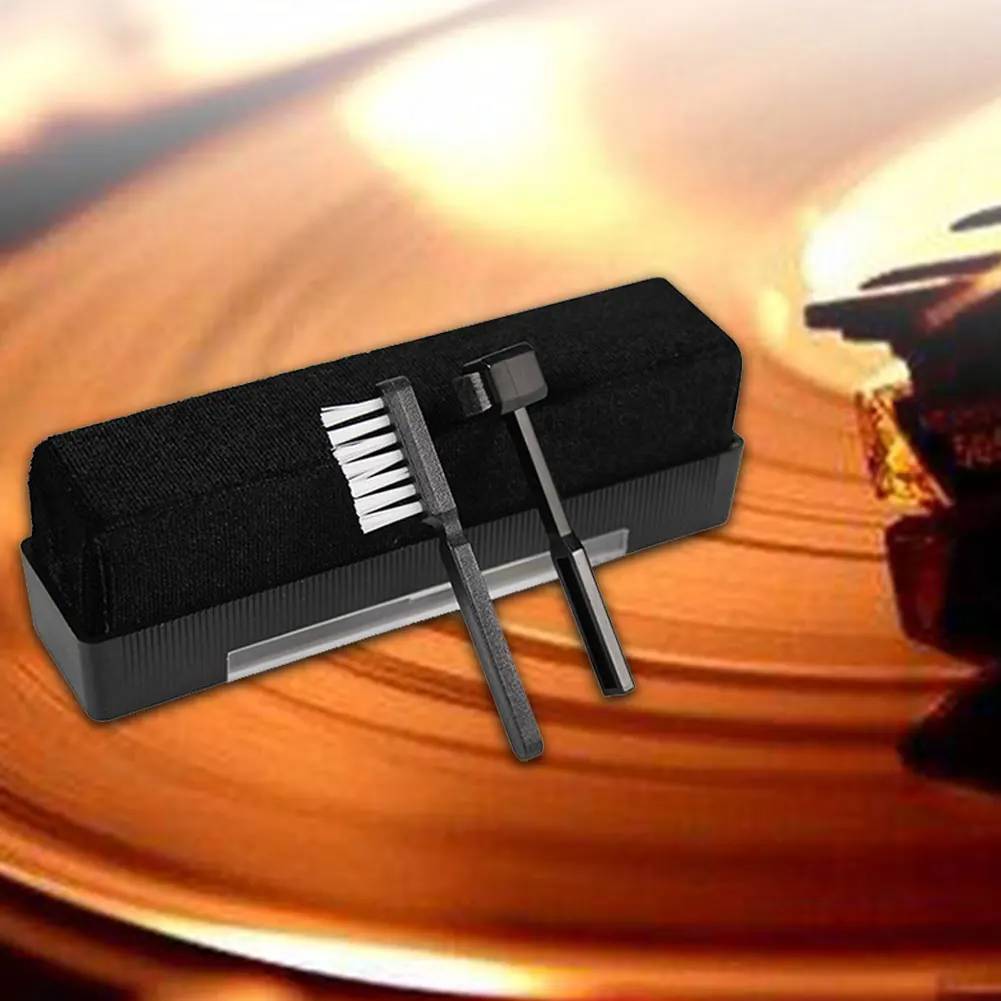 Vinyl Record Cleaner Anti-Static Vinyl Record Dust Remover Brush Phonograph Cleaning Brush Turntable Player Accessories
