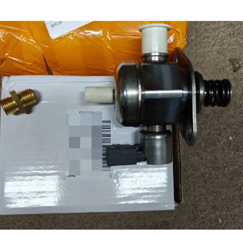 

High Pressure Fuel Pump 0261520347 FOR Jetta Golf Passat/A3 2.0T 0 261 520 347/0261520472