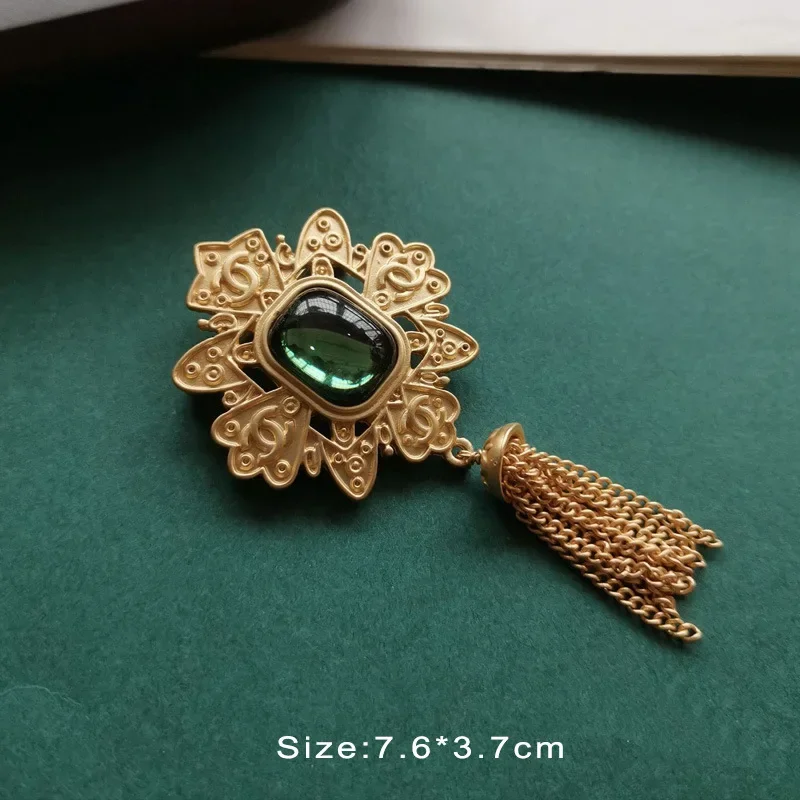 Baroque style Pins Vintage Geometry Badges Elegant Sweet Flower Brooch Jewelry Sets for Women Ladies