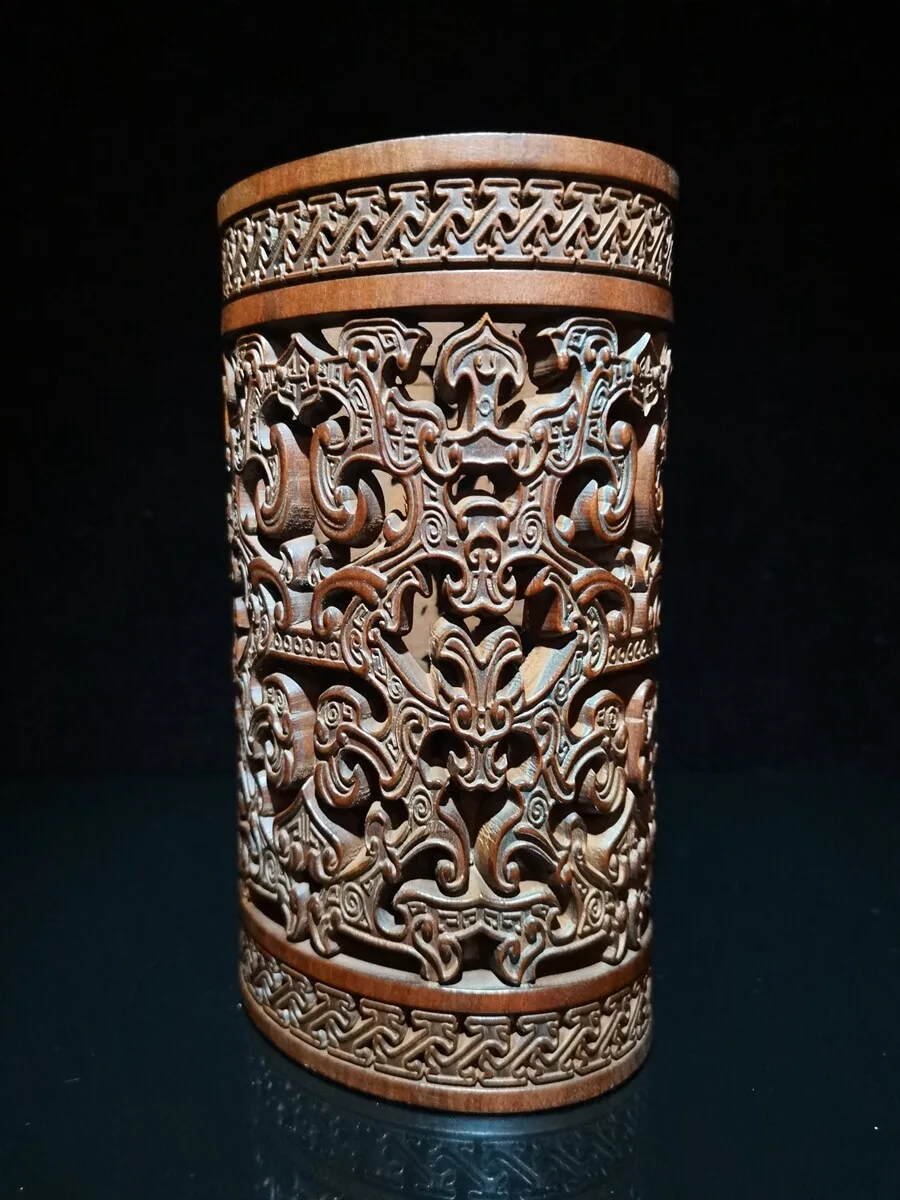 

Old Antique Brush Pot Wooden Statue Carvings Boxwood Pen Case Decor Sculpture