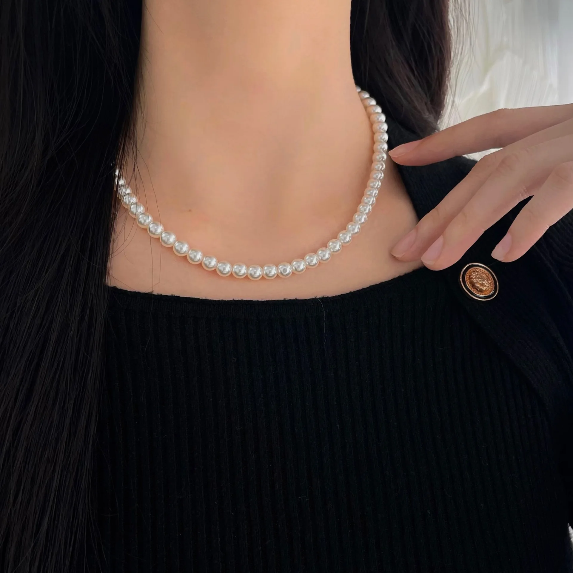 

Korean version elegant jewelry S925 pure silver ins pearl necklace round, strong light, high texture necklace collarbone