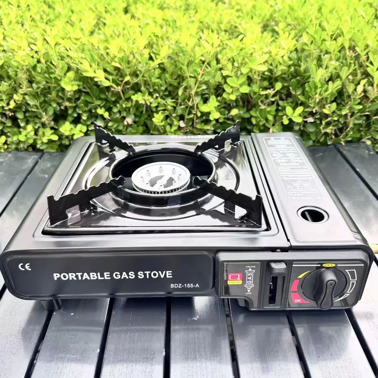 Portable butane picnic stove camp windproof spirit gas stove with suitcase picnic hiking mini folding cooking camping gas stove