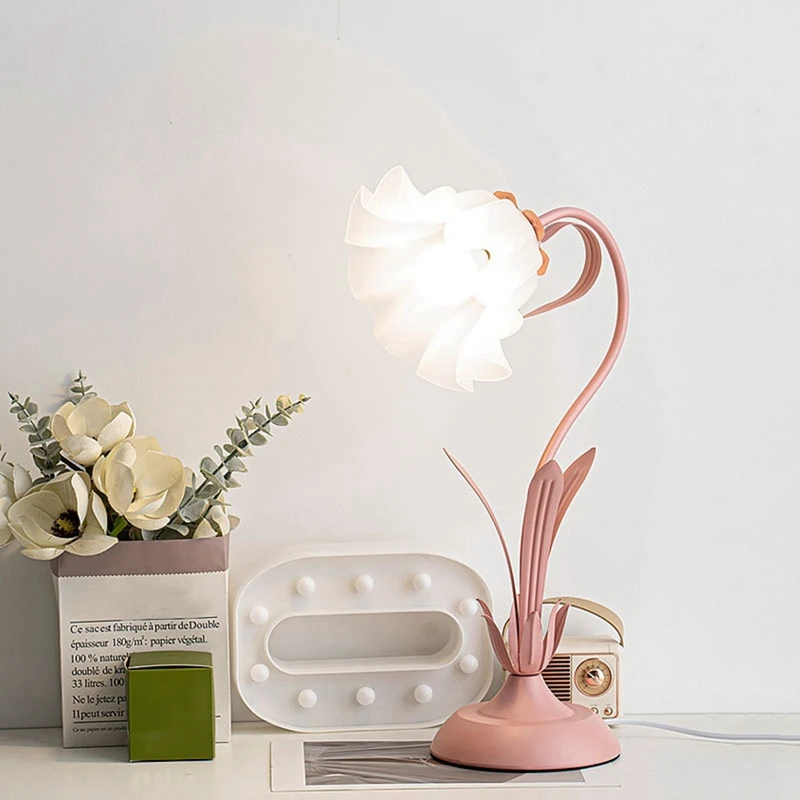 مصباح طاولة زهرة لطيف مع لمبة ليد ، 3 درجات حرارة اللون ، مصباح بجانب السرير قديم