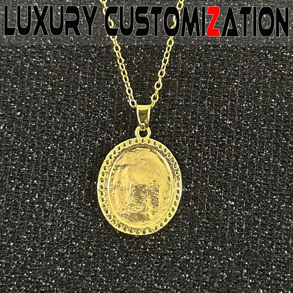 New fashionable religious necklace, diamond inlaid figure pendant, luxurious 18K gold plating, exquisite independent packaging