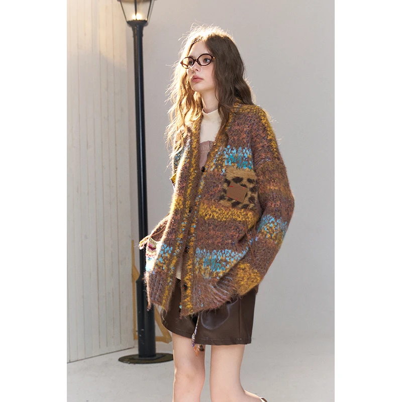 ELFSACK Women's Vintage Mixed Print Cardigan with Patch Detail, Cozy Loose Open Front Knit Top for Daily, Bohemian Long Sleeve O