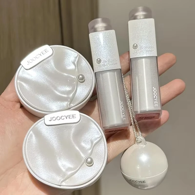 Joocyee Coreano Hidratante e à prova d'água Batom Blush Pó Contorno e Destaque Rosto para um Acabamento Brilhante ou Fosco