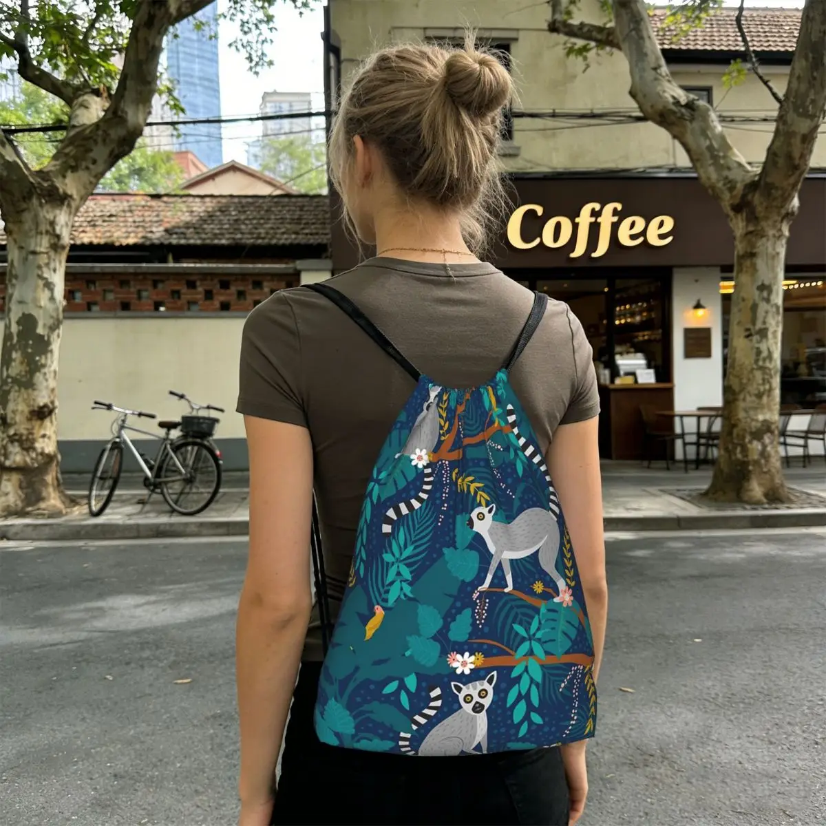 Lemurs In A Blue Jungle Backpacks Portable Drawstring Bundle Pocket Sports Bag Book Bags for Man Woman School