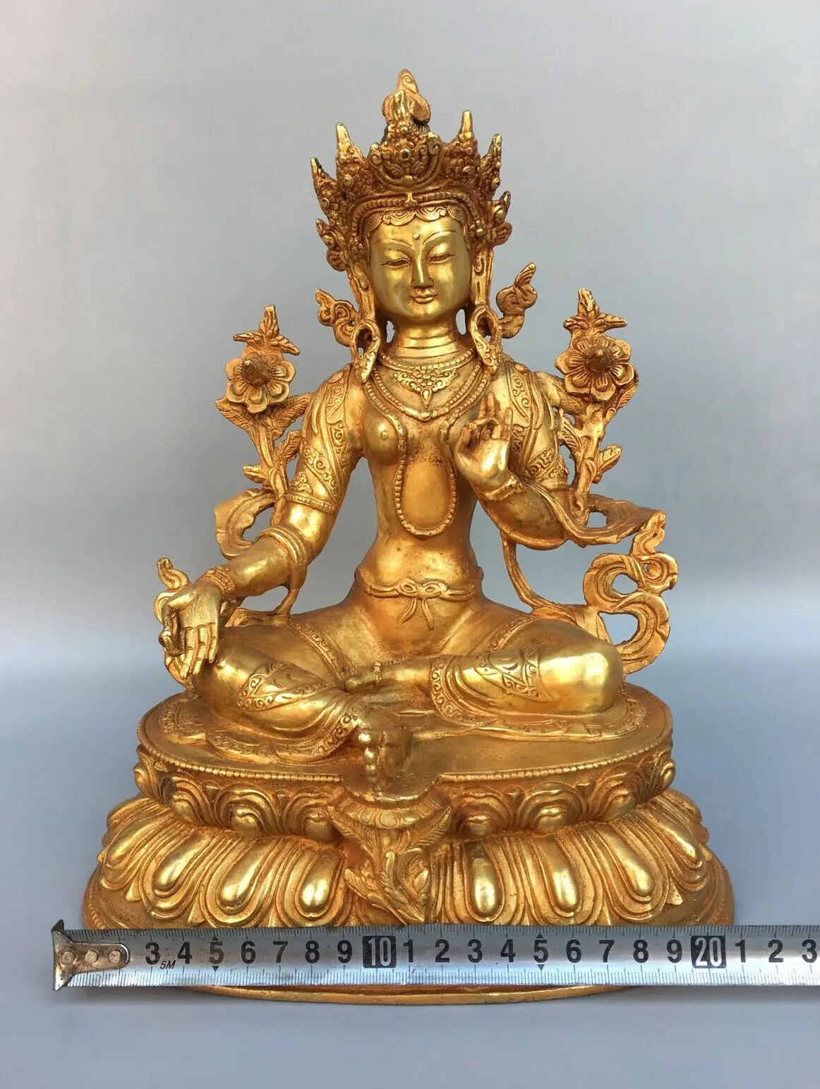 

12" Old Antique Tibetan Buddhism temple Bronze gilt Tara bodhisattva statue