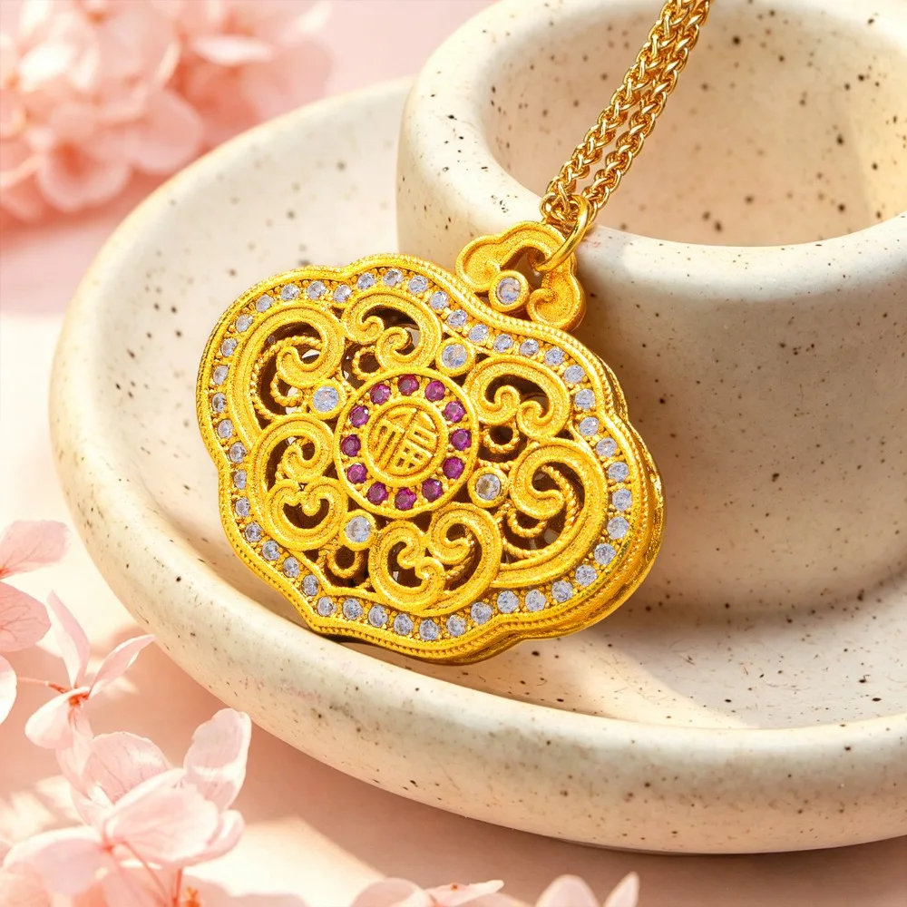 Flower silk point drill Ruyi lock pendant ancient method senior sense retro necklace 9999gold