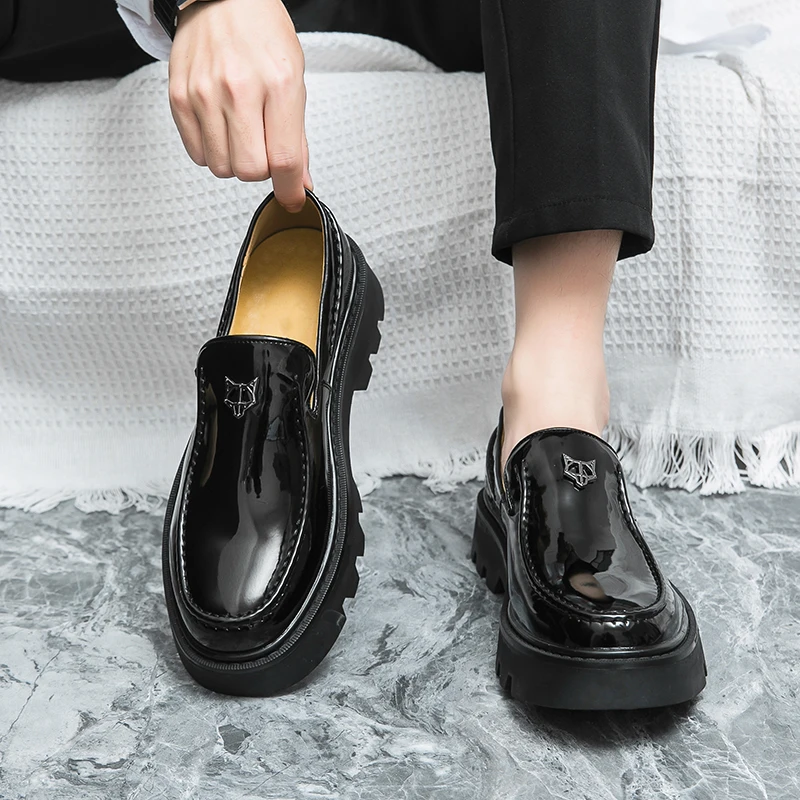 

New Platform Shoes Loafers Shoes Men Thick-soled Wedding Shoes Black Formal Business Shoes Slip-on Leather Increase Casual Shoes