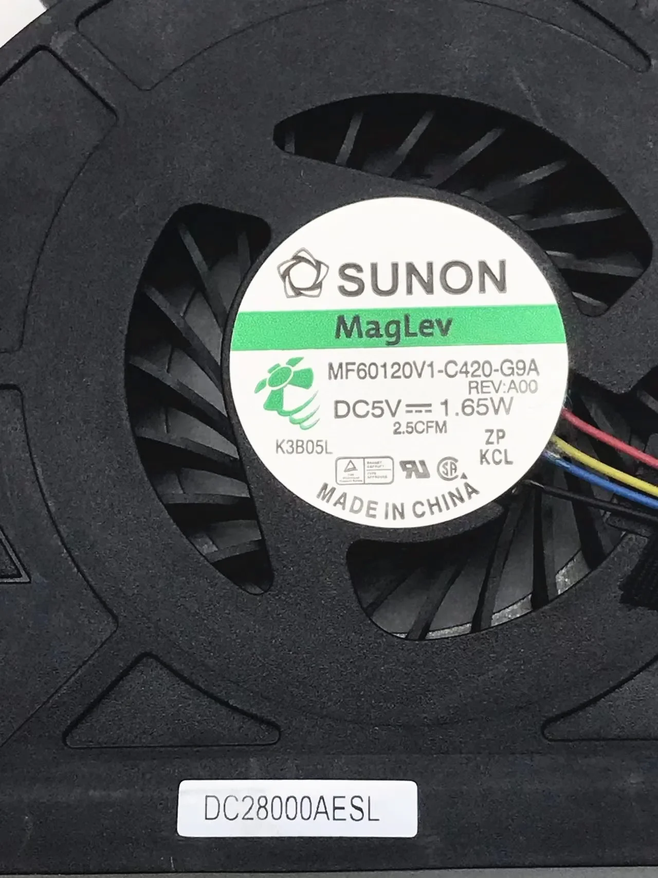 SUNON MF60120V1-C420-G9A DC28000AESL DC 5V 1.65W مروحة تبريد الخادم