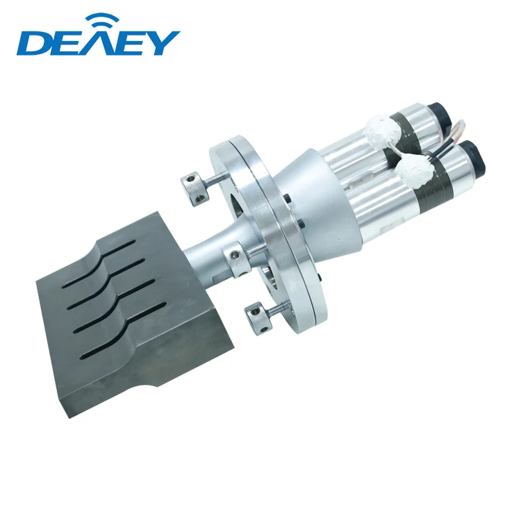 

High Power 15khz 4200w Plastic Ultrasonic Welding Transducer For Face Mask Machine With Booster