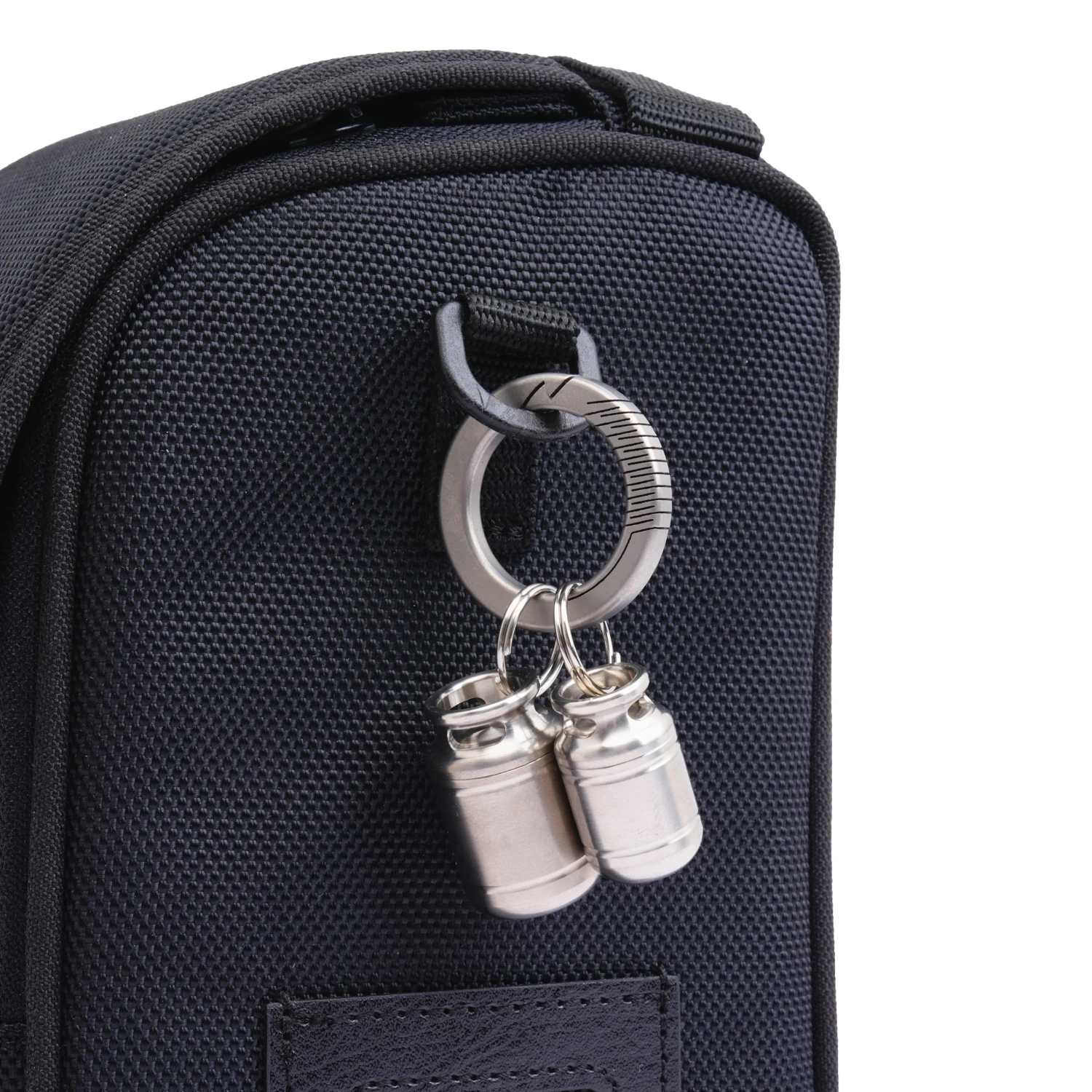 2pcs Small Large Titanium Alloy Sealed Bottle Silver Functional Keychain Pendant Pill Storage EDC Small Tool